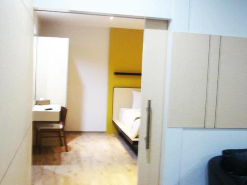 Thongmanee Hotel Hat Yai Exteriör bild