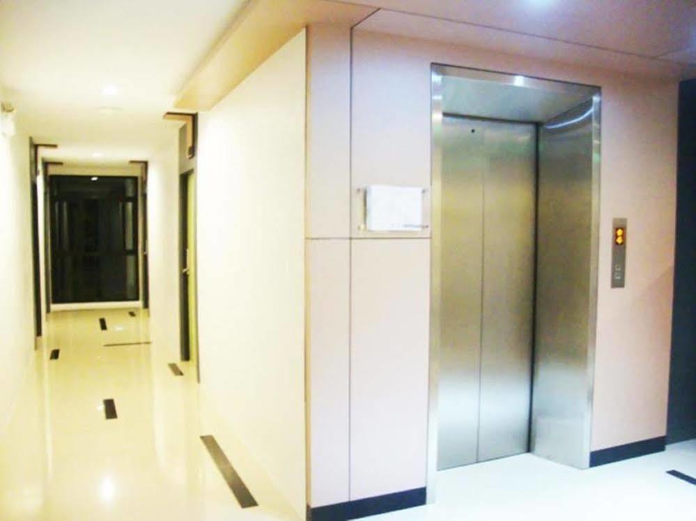 Thongmanee Hotel Hat Yai Exteriör bild